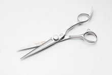 Naložite sliko v pregledovalnik galerije, KOMPLET Frizerske škarje dl-yk Prestige威信 - ATS314c & Skarje za redcenje 威信 DL-HA30 Prestige